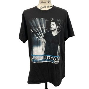 NWOT Luke Bryan 2017 Kill The Light Concert T-shirt Large unisex